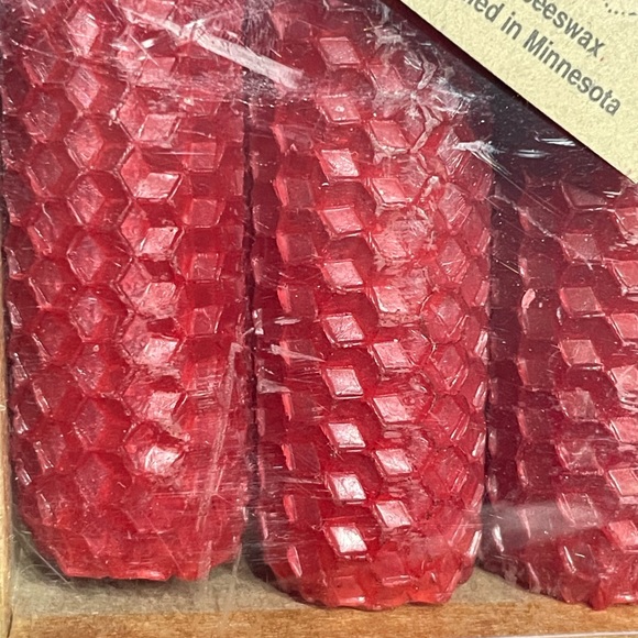 5 7” Bee Light Candles Hand Rolled 100% Bees Wax Taper Candles RED NEW IN BOX! - Picture 4 of 6